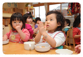 うさぎ組(1歳児クラス)の様子